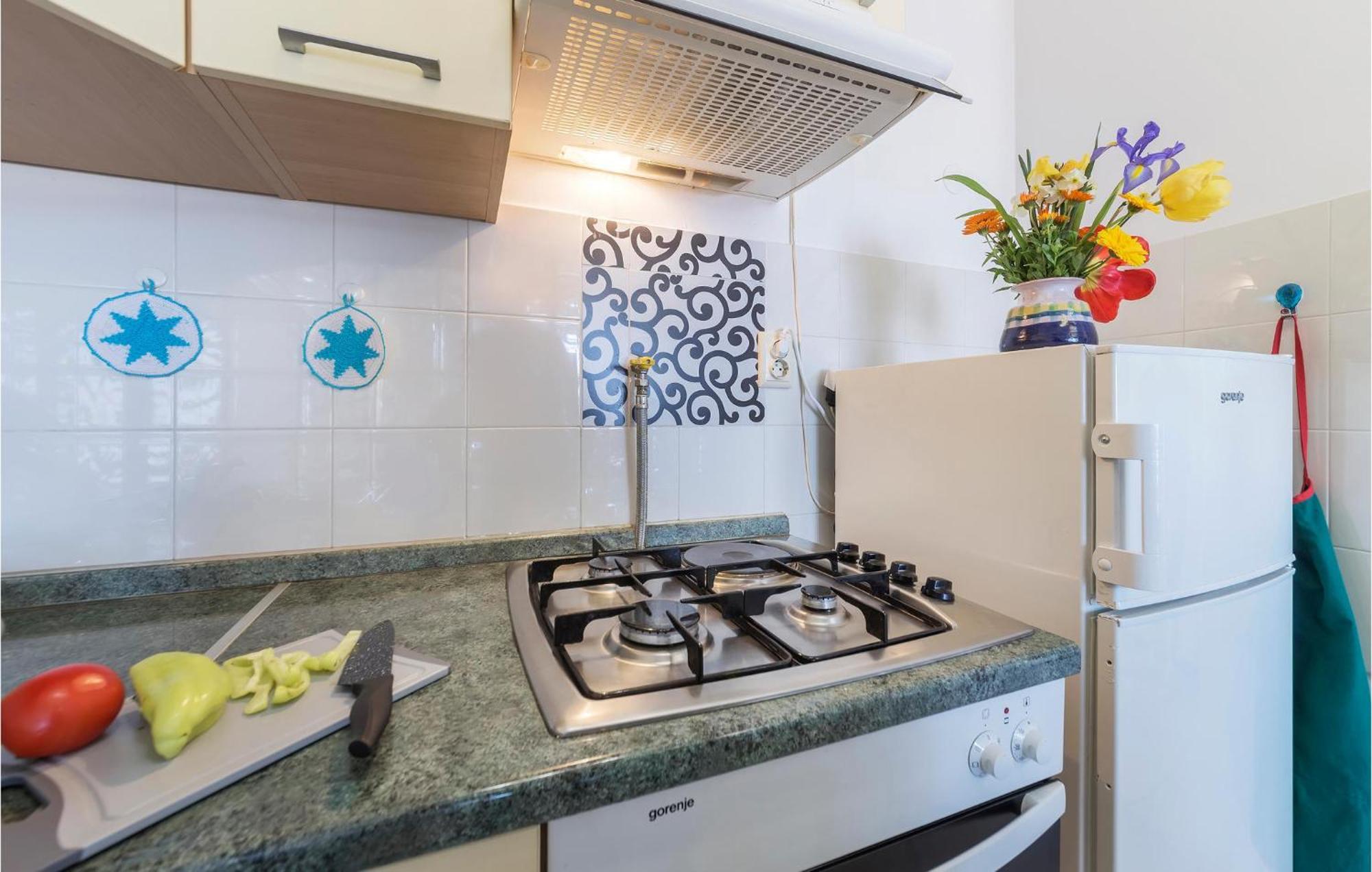 1 Bedroom Beautiful Apartment In Pula Zewnętrze zdjęcie